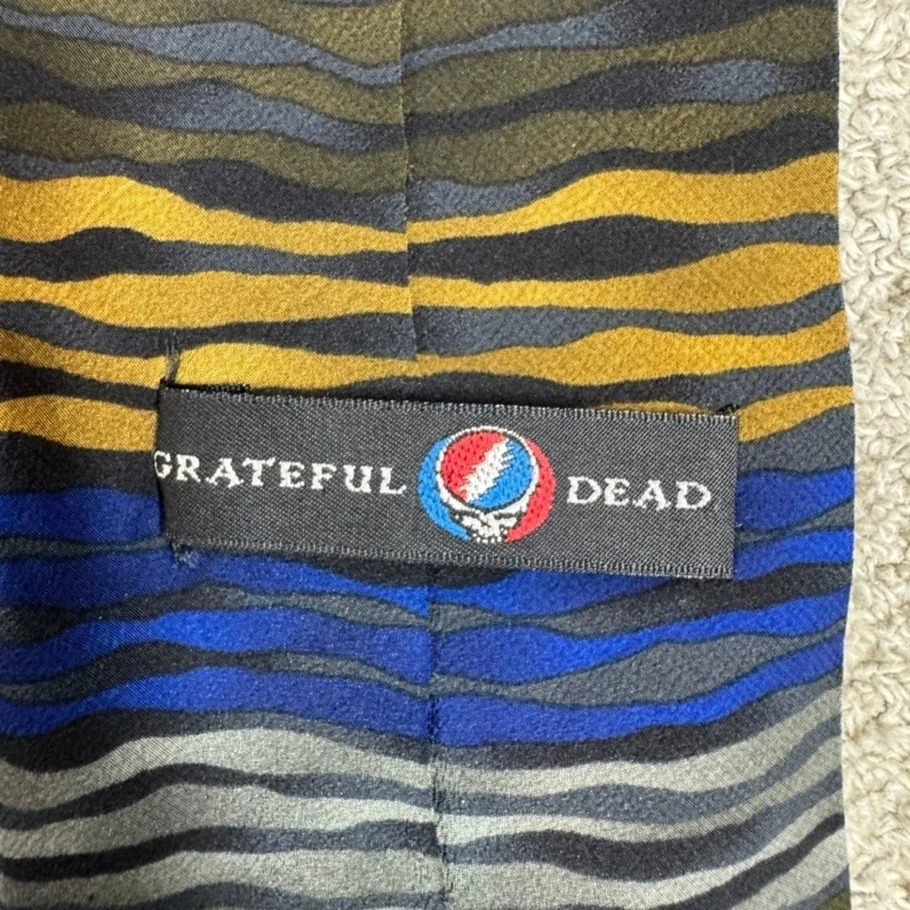 Grateful Dead Silk Tie Wake of the Flood Fifth Set Blue Gold Wavy Stripe 1996
